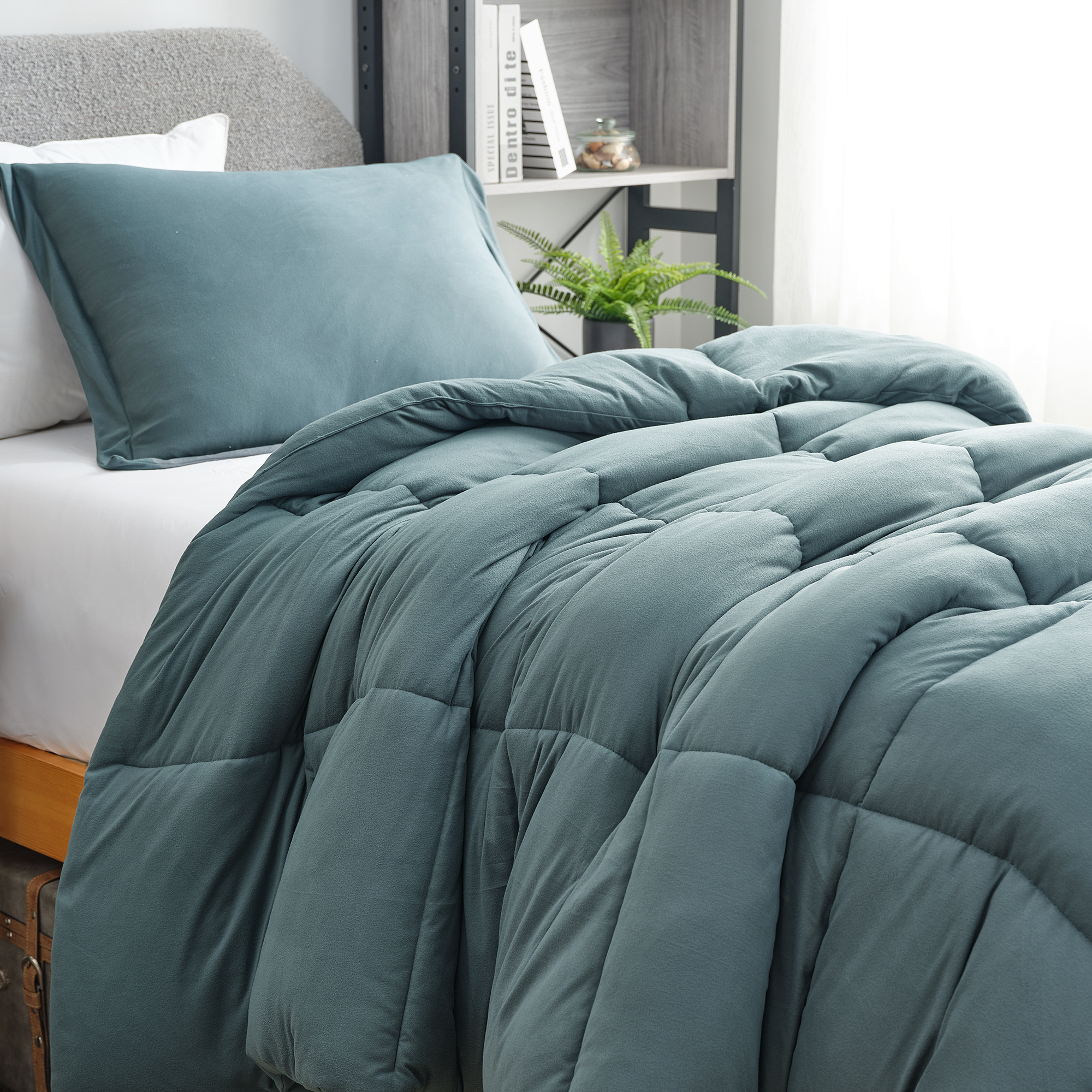 In The Thick of It - Coma Inducer® Oversized Twin Plush Comforter Set - Balsam Green