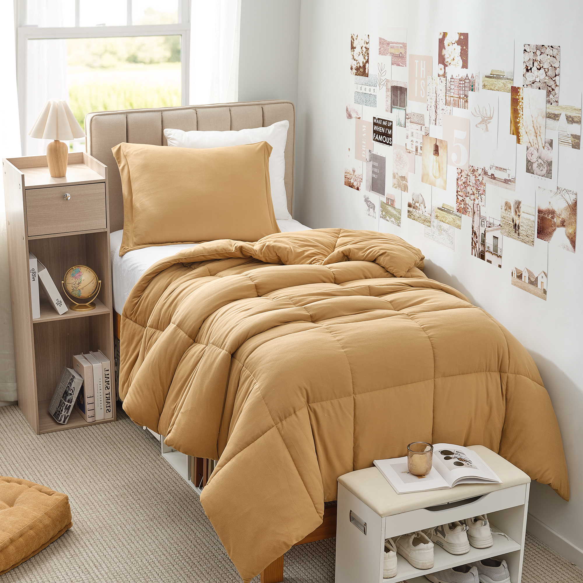 In The Thick of It - Coma Inducer® Oversized Twin Plush Comforter Set - Apple Cinnamon