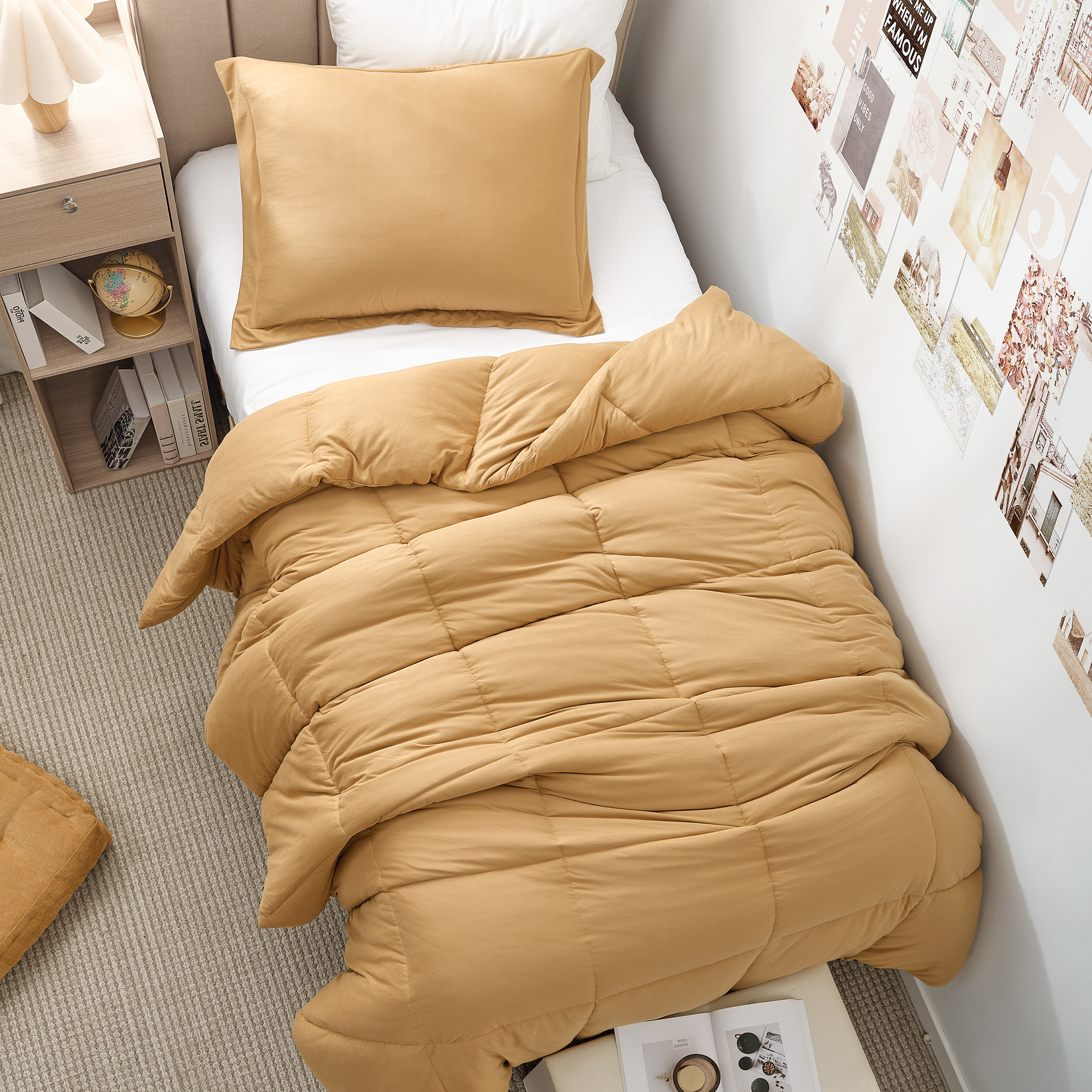 In The Thick of It - Coma Inducer® Oversized Twin Plush Comforter Set - Apple Cinnamon