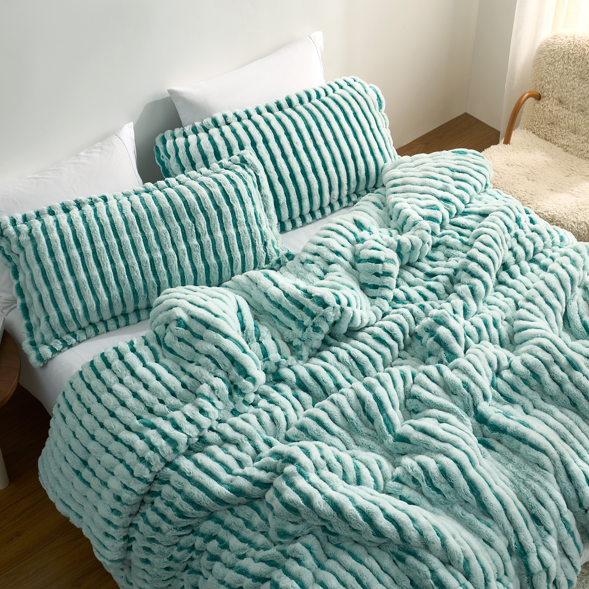 Freezin Waters - Coma Inducer® Oversized Comforter Set - Ocean Green