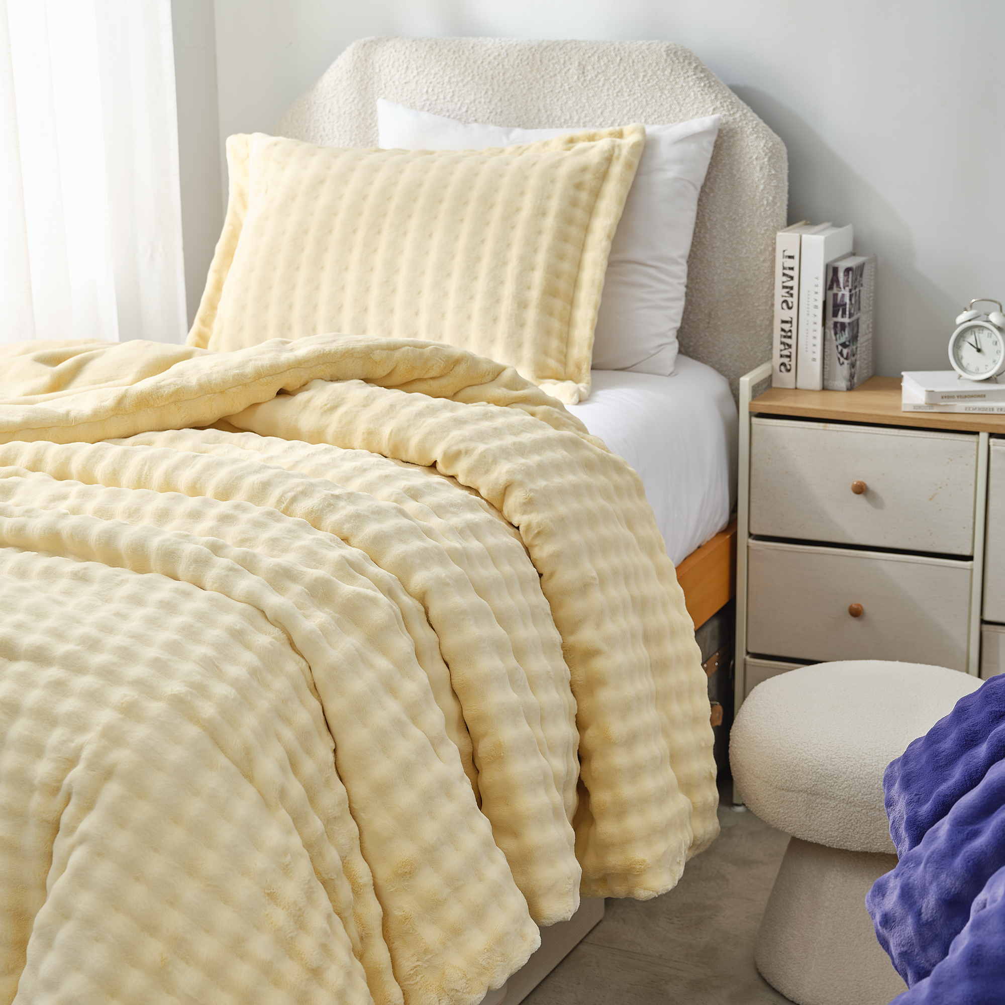 Snowball Double Chunky Bunny® - Coma Inducer® Oversized Twin Comforter Set - Baby Almond Cream