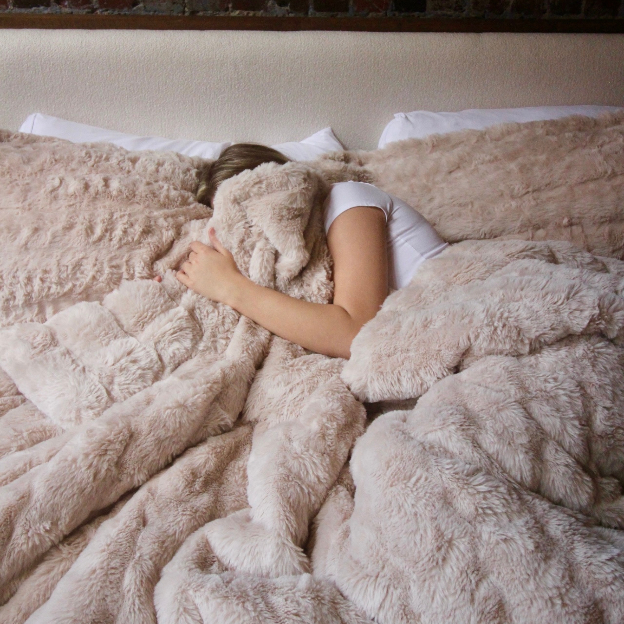 Roll Cakes Chunky Bunny® - Coma Inducer® Oversized Comforter Set - Desert Snowfall