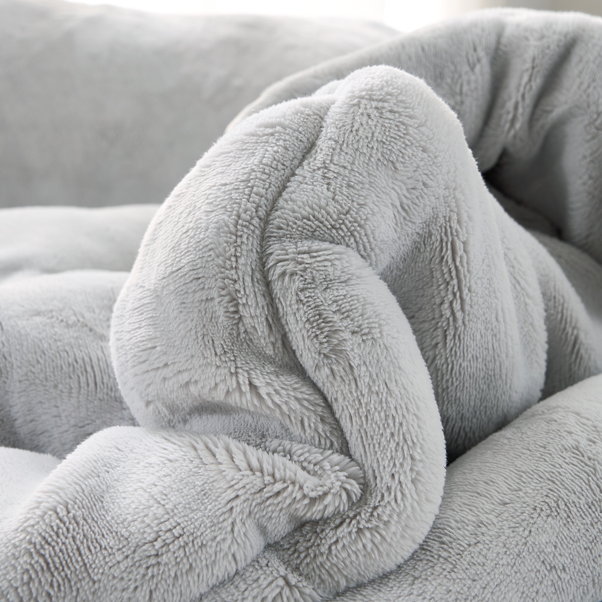 Get Under Me - Coma Inducer® Alaskan King Comforter Set - Ice Gray