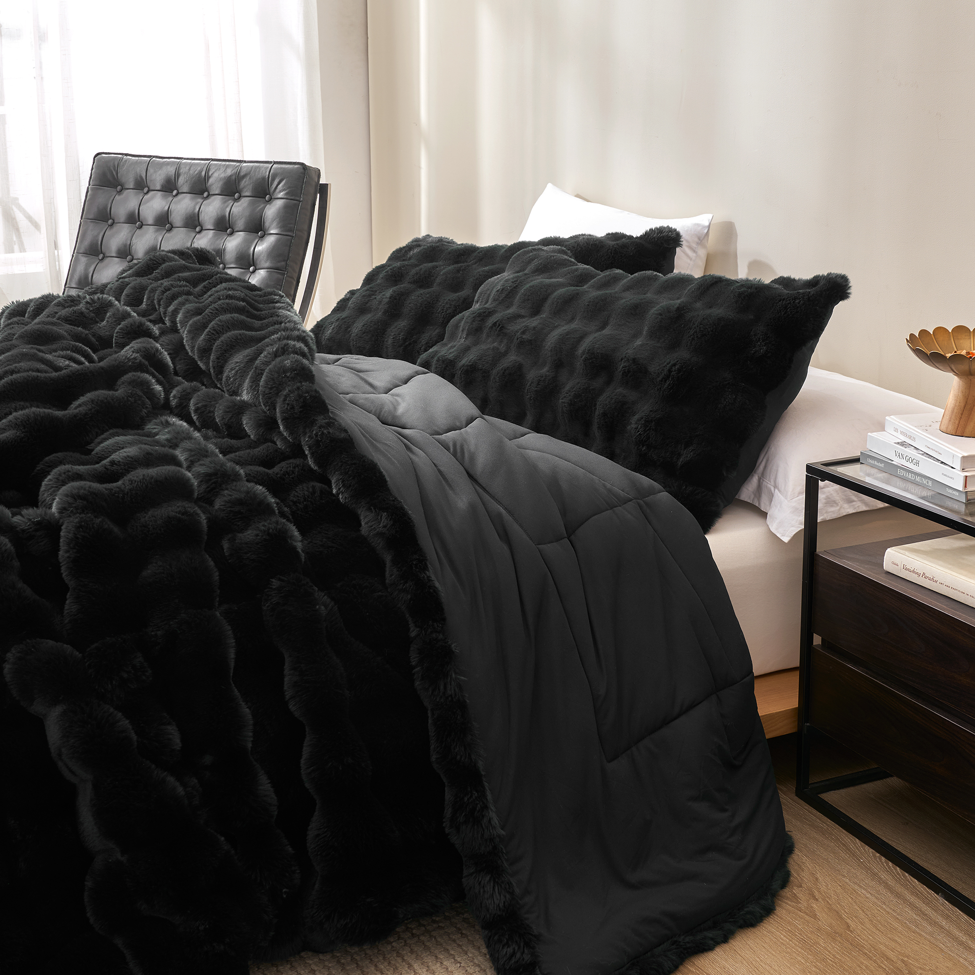 Snowball® Chunky Bunny® Bare Bottom® - Coma Inducer® Oversized King Comforter - Almost Black