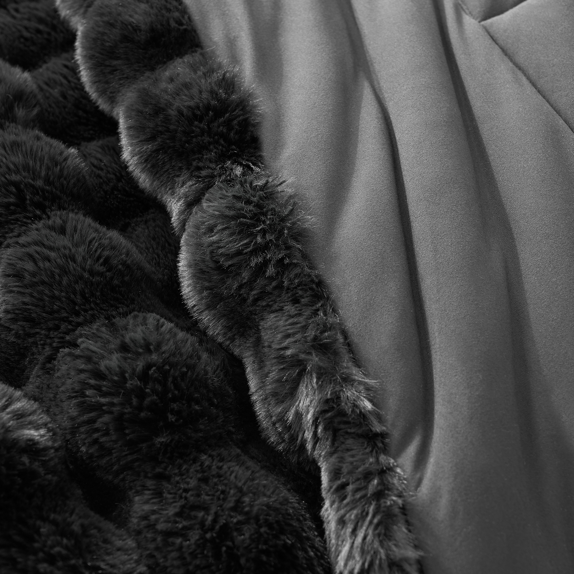 Snowball® Chunky Bunny® Bare Bottom® - Coma Inducer® Oversized King Comforter - Almost Black
