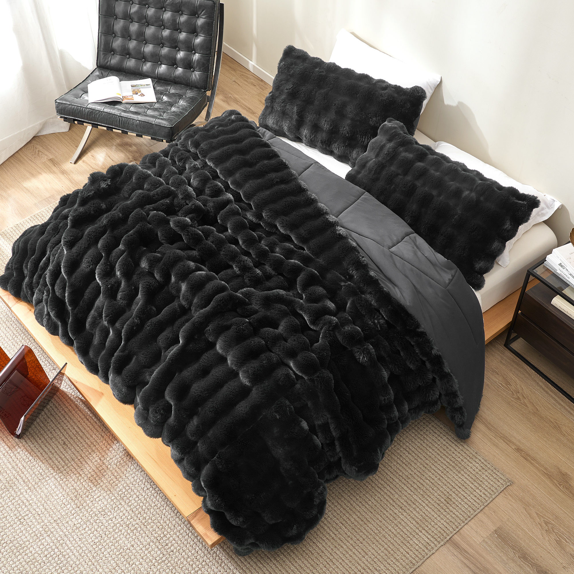 Snowball® Chunky Bunny® Bare Bottom® - Coma Inducer® Oversized King Comforter - Almost Black