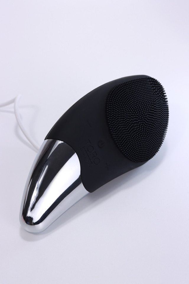 Toro Sonic Facial Brush for Men