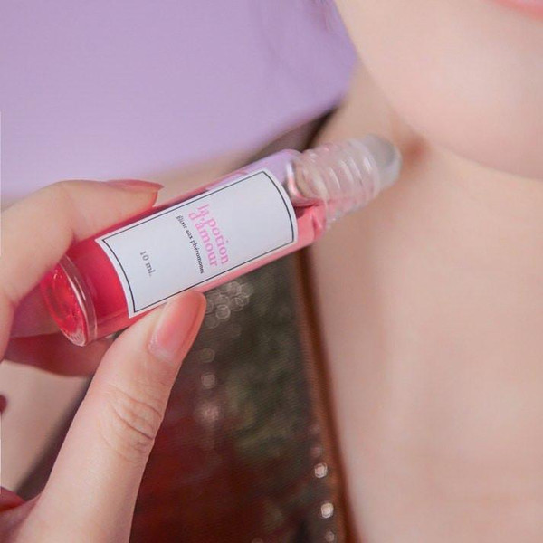 Parfum Aux Pheromones Pour Femme - Elixir Puissant zaxx