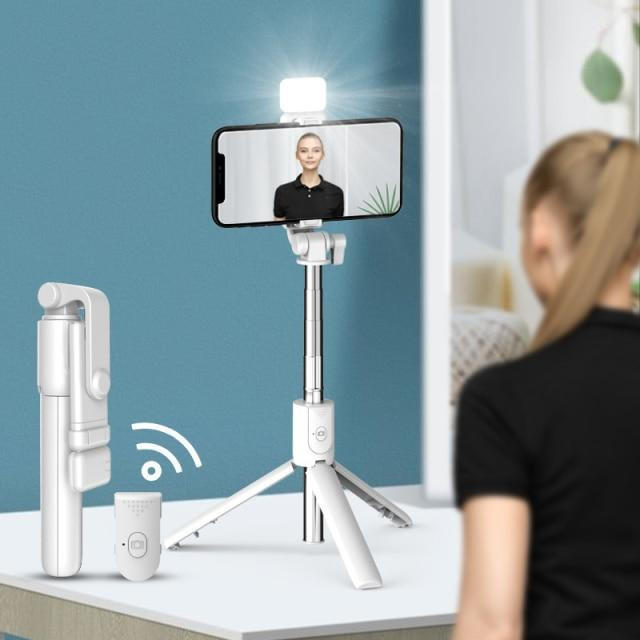 Perche selfie avec lumière : Selfie stick, Perche à selfie Bluetooth sans  fil, Perche à selfie avec trépied – BGadgets France