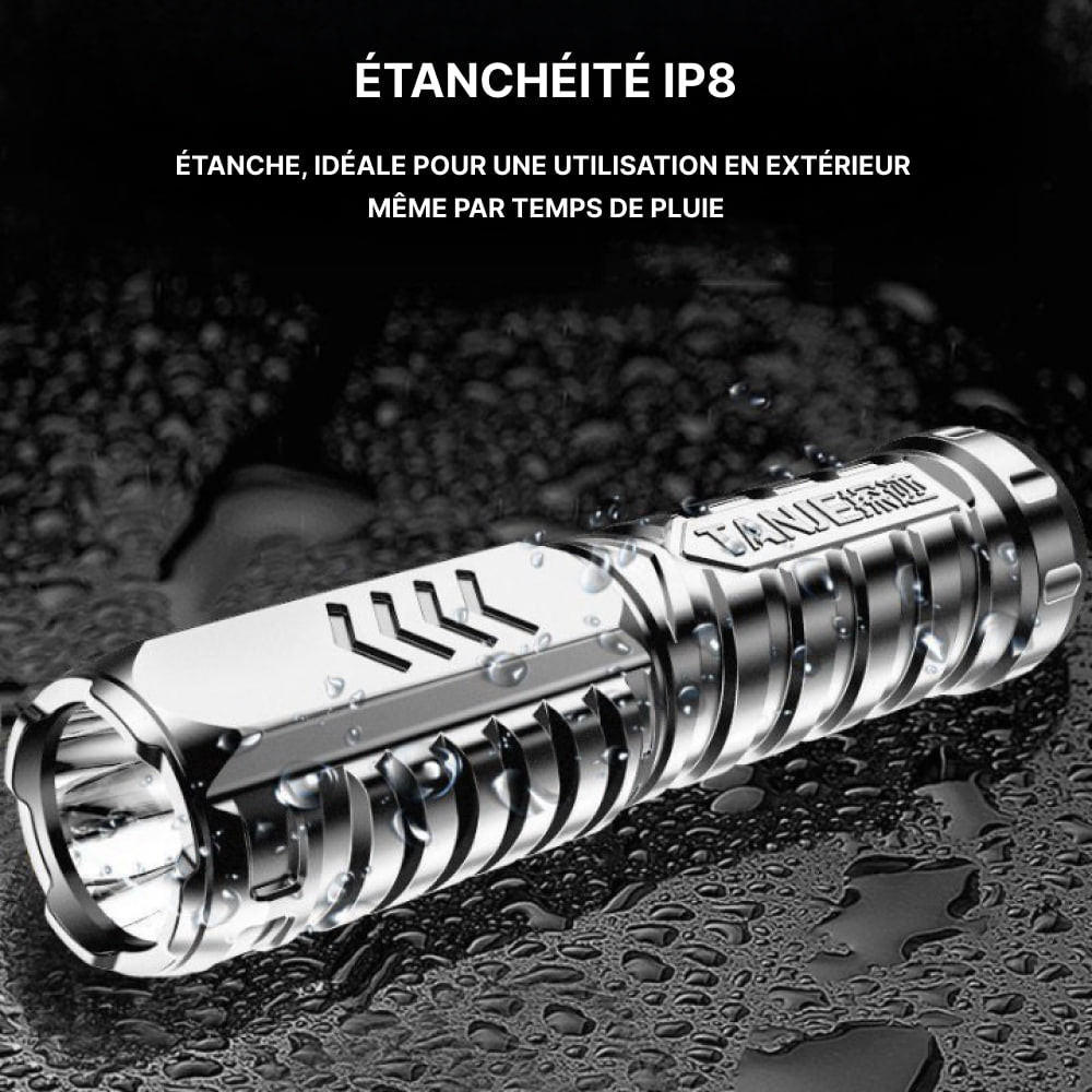 Toute petite lampe torche de qualité et puissante