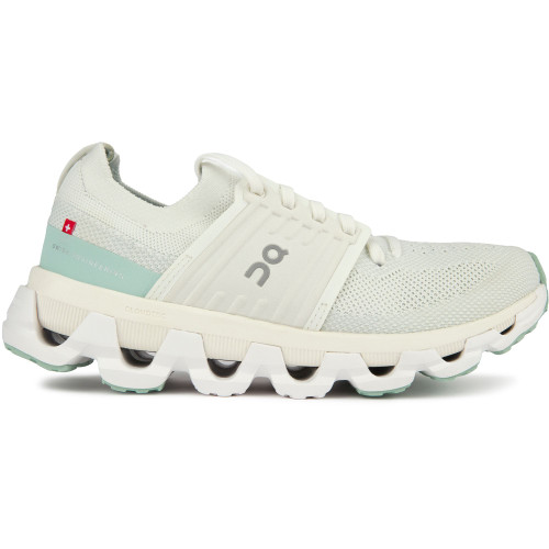 On Cloud Swift 3 Trainers - SWFT3IVW