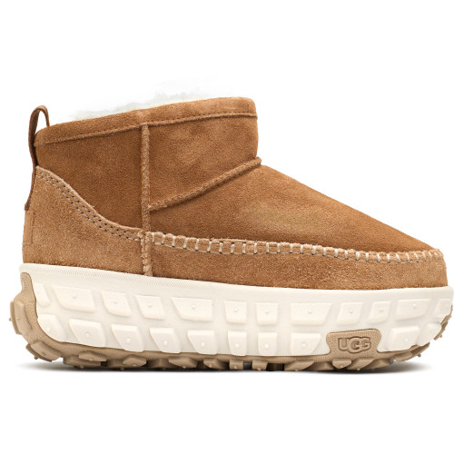 Ugg® Venture Daze Ultra Boots - VNTULTCH