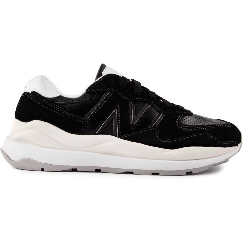 New Balance 57/40 Trainers - NB5740BL