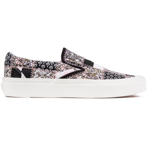 Vans Classic Slip On Trainers - SLPPATCW