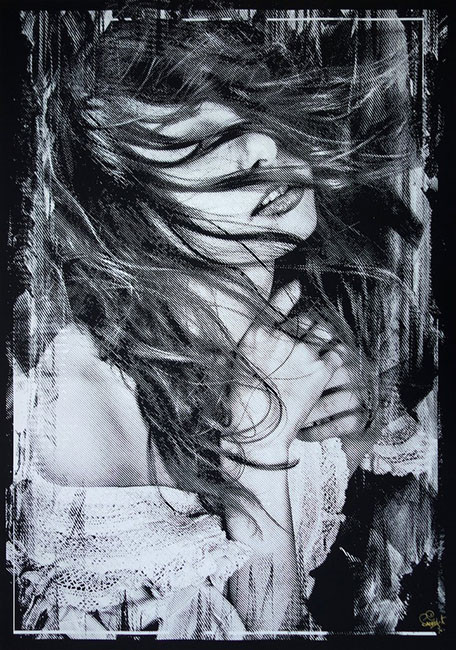 BY YOUR SIDE (SILVER) BY SNIK