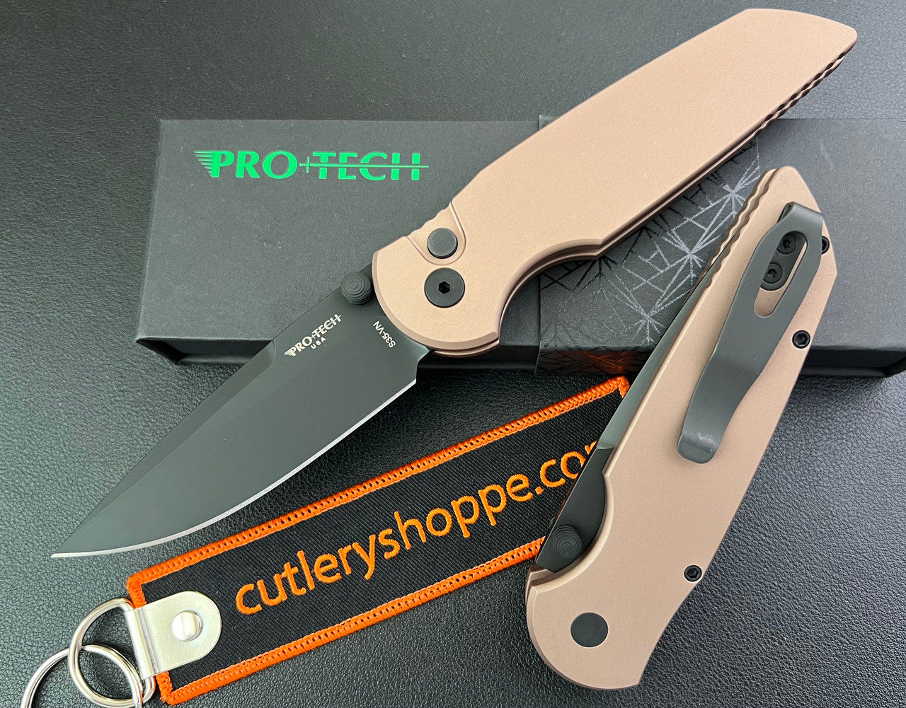 Pro-Tech INTEGRITY Thumb Stud Manual Folder - 3.5