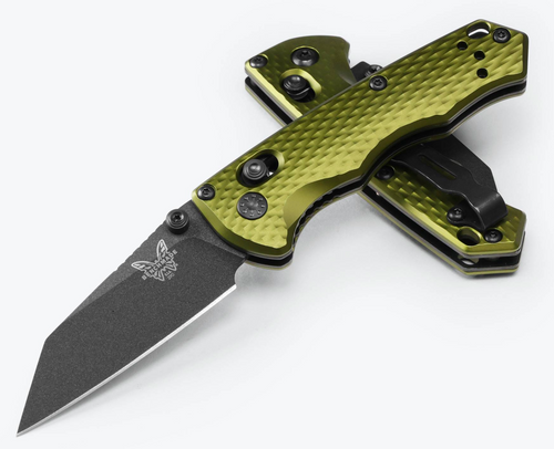 Benchmade 748 Narrows AXIS Folding Knife 3.43 M390 Satin Drop