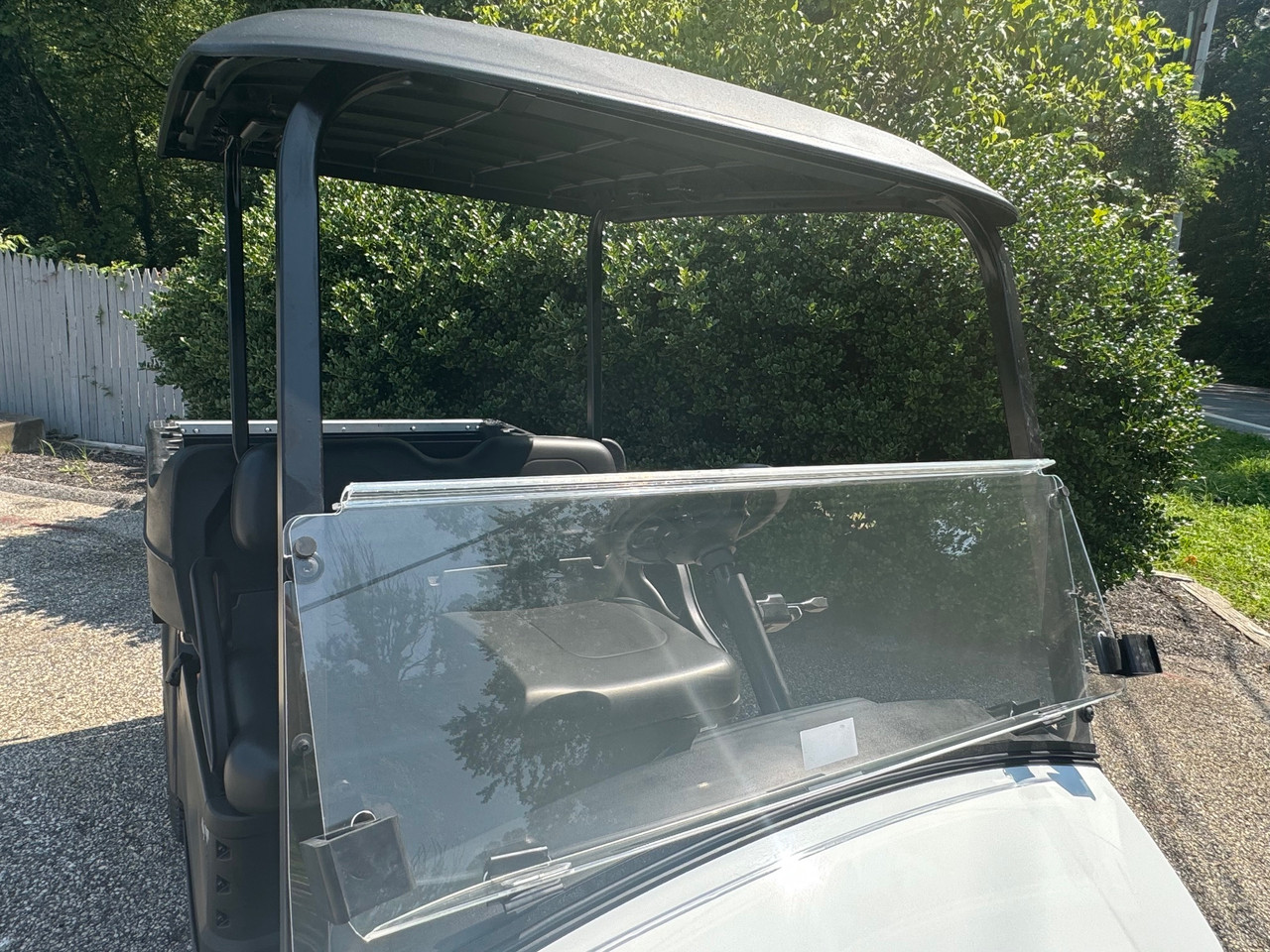 2025 Cushman Hauler 1200 Gas EFI White Utility Golf Cart w/ Top & Windshield