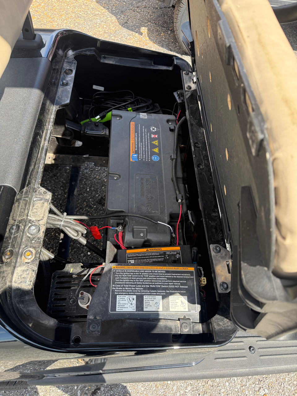 Factory Refurbished 2020 RXV Elite Black 4 Passenger Golf Cart Lithium Electric