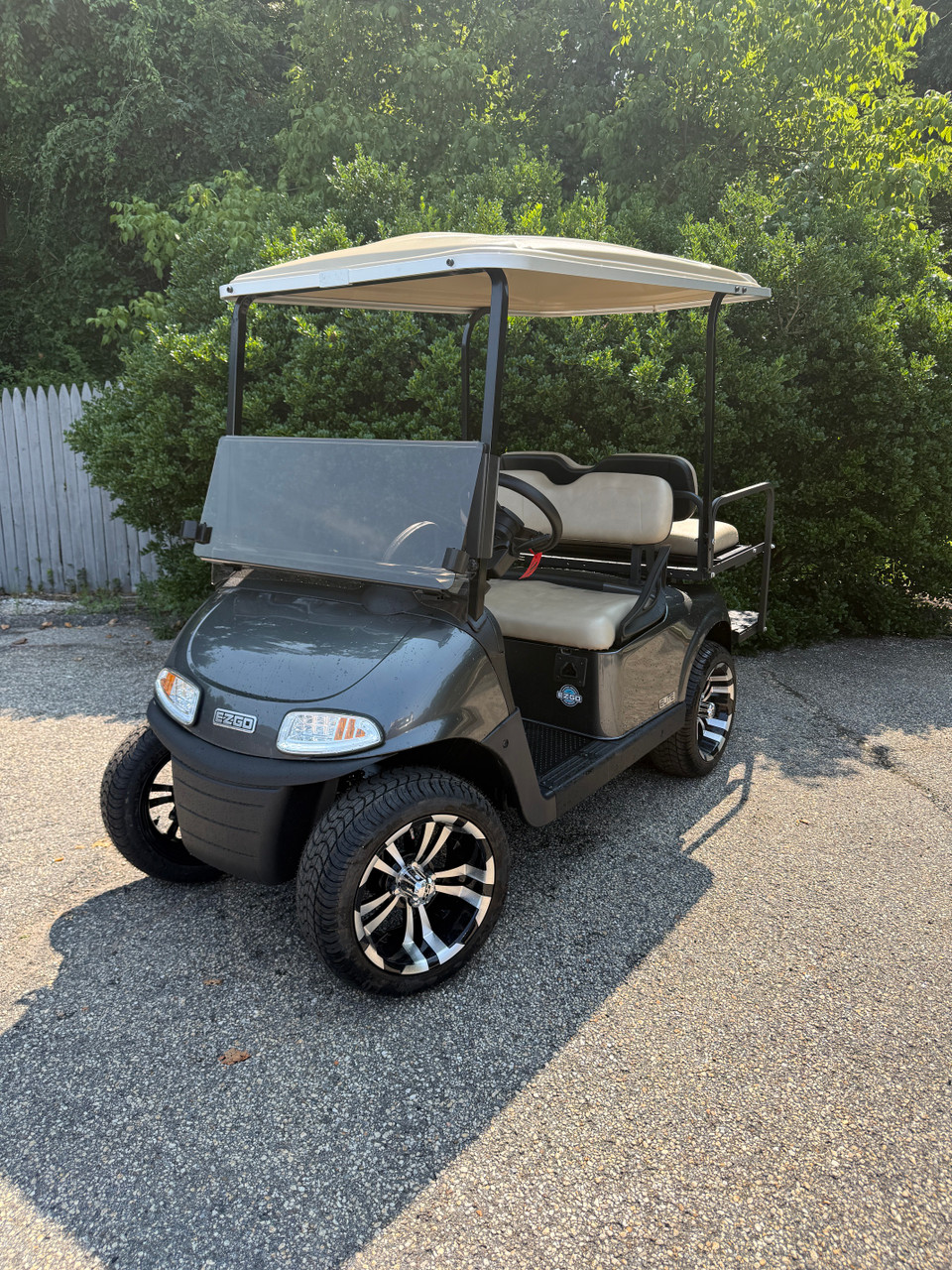 Factory Refurbished 2021 RXV Elite Charcoal 4 Passenger Golf Cart Lithium Electric
