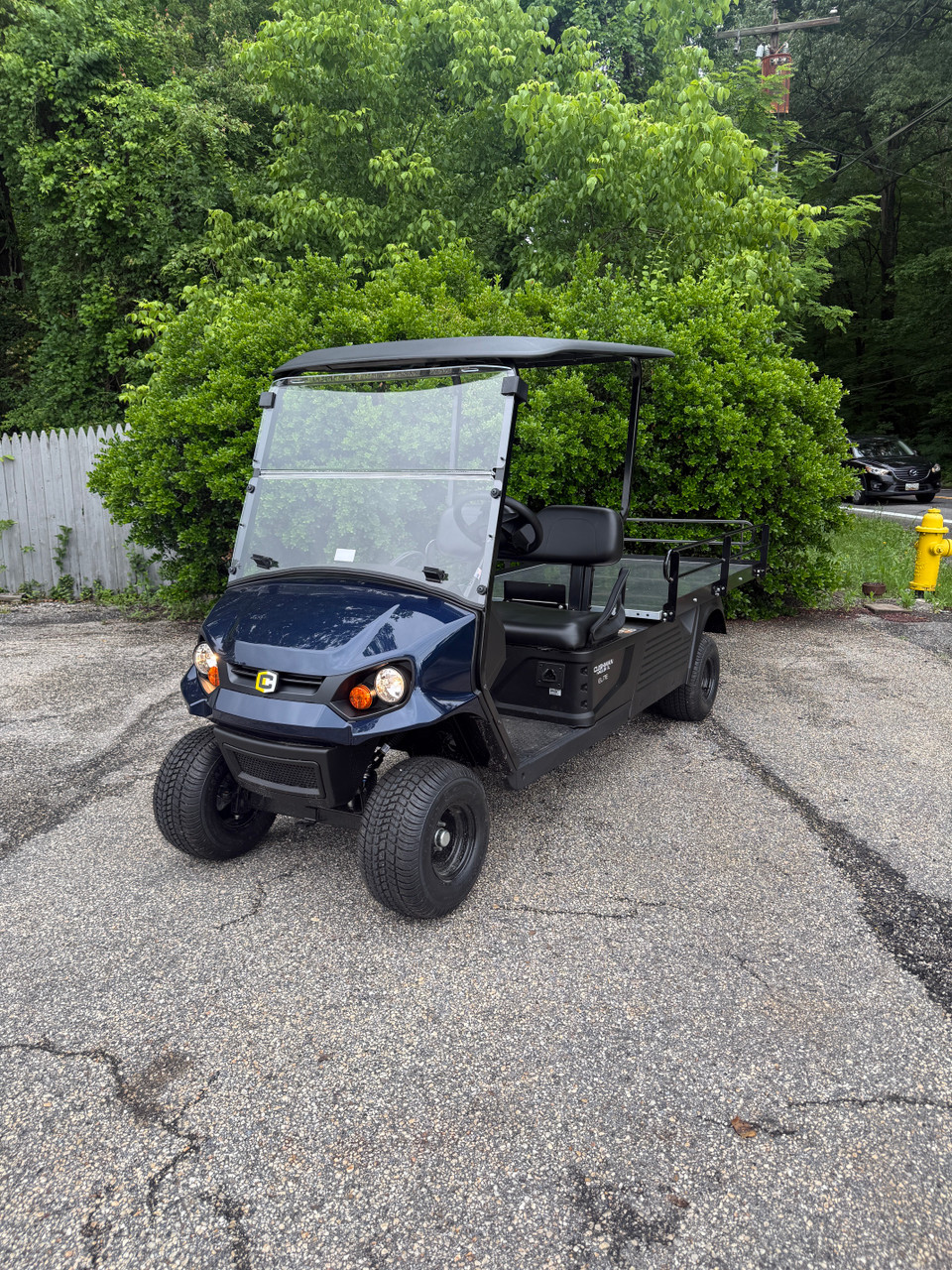 2026 Cushman Hauler XL Elite Patriot Blue Lithium Electric Utility Vehicle