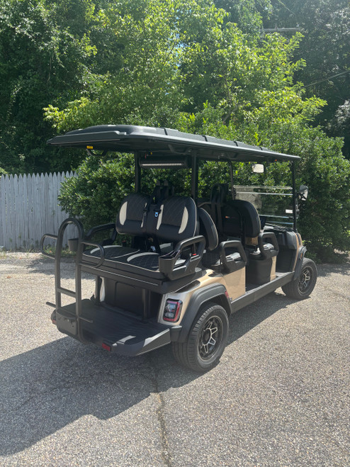 2026 ICON Champagne i60LX Six Seater Lithium Golf Cart
