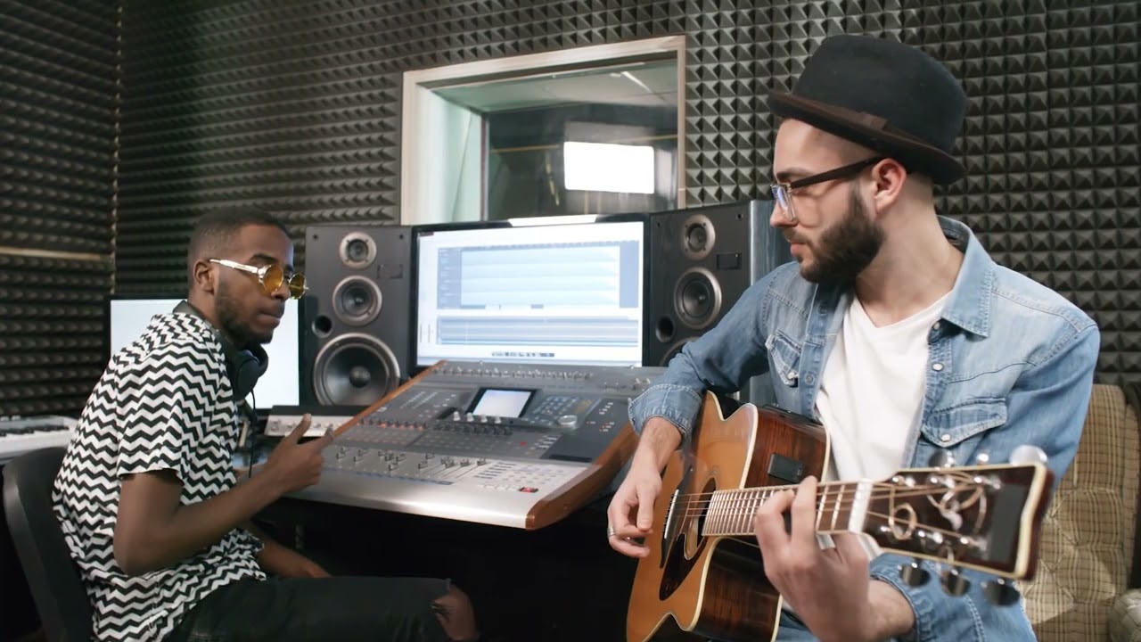 UJAM Virtual Guitarist Bundle - video thumbnail image
