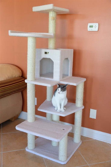 68 Inch Faux Fleece Cat Tree