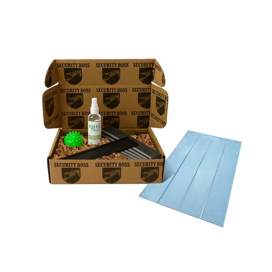 MaxSeal PRO Pet Door for Doors - PLUS+