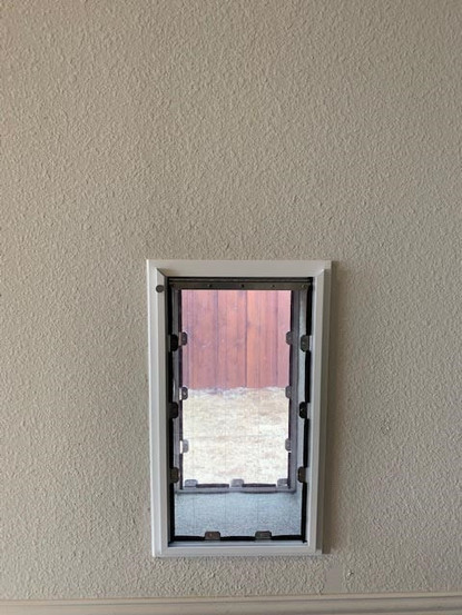 MaxSeal PRO Pet Door for Walls - PLUS++