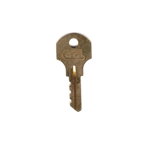 CCL M8003 Cam Lock Key