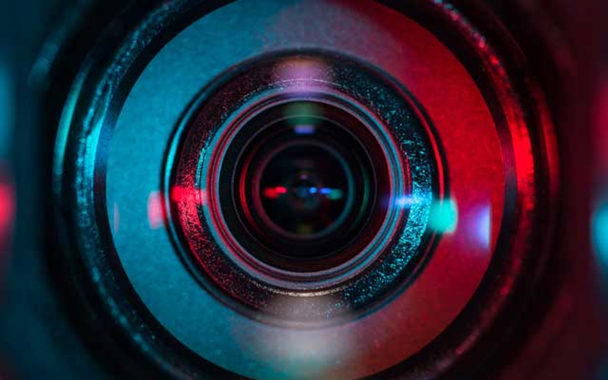 What’s the difference between varifocal and fixed lens CCTV? Network