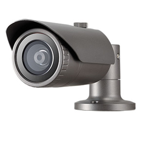 Hanwha Vision QNO-8010R mounted from below Hanwha Vision QNO-8010R mounted from below