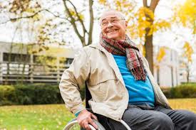 5 Benefits Wheelchairs Provide to Seniors