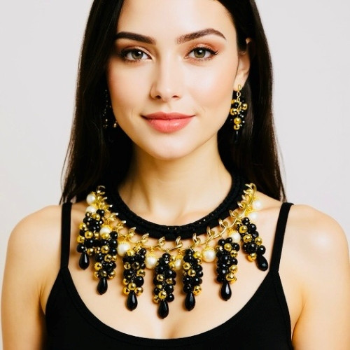 Gorgeous Crystal Necklace Gorgeous Crystal Necklace