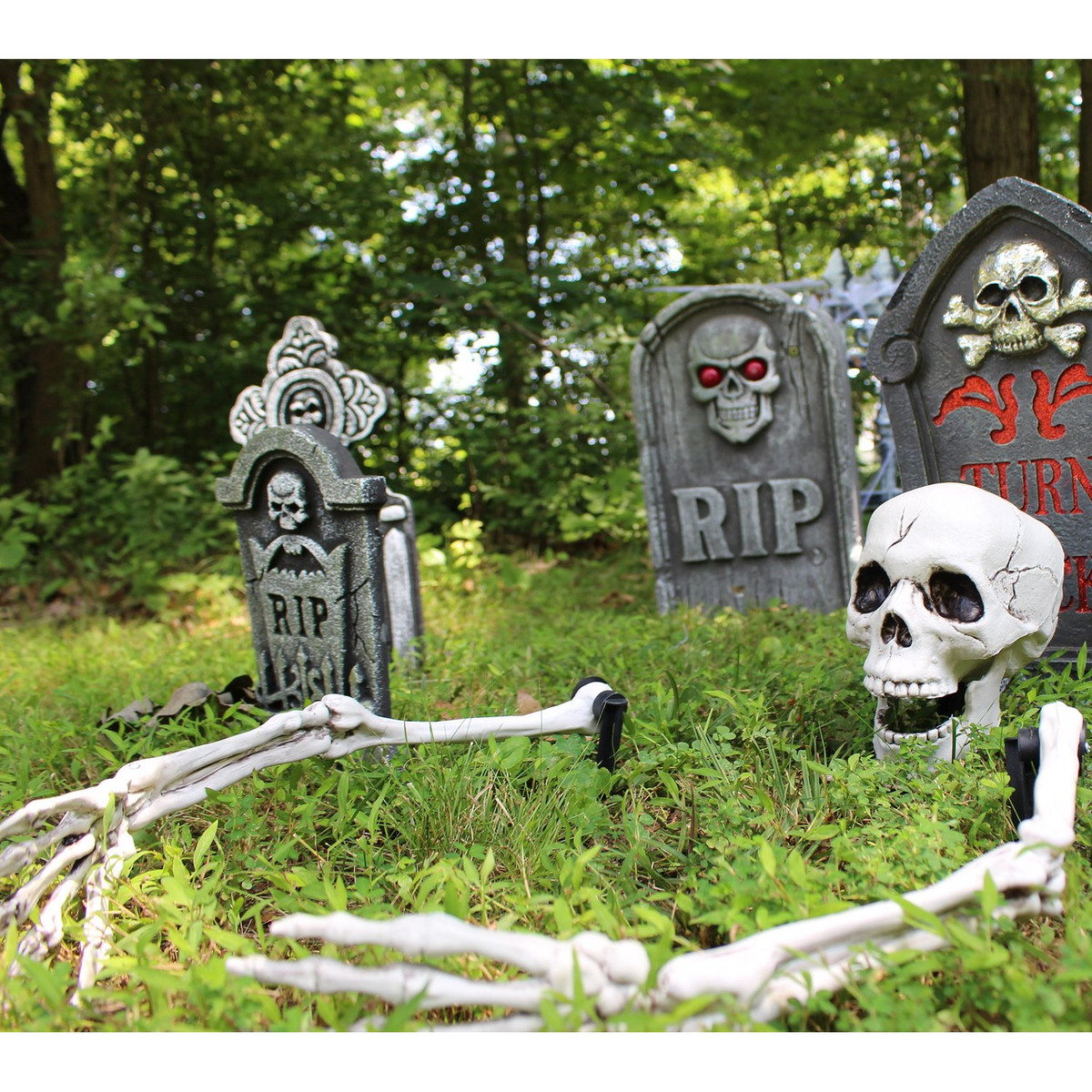 Ground-Breaking Skeleton Stakes, Outdoor Halloween Lawn Decoration