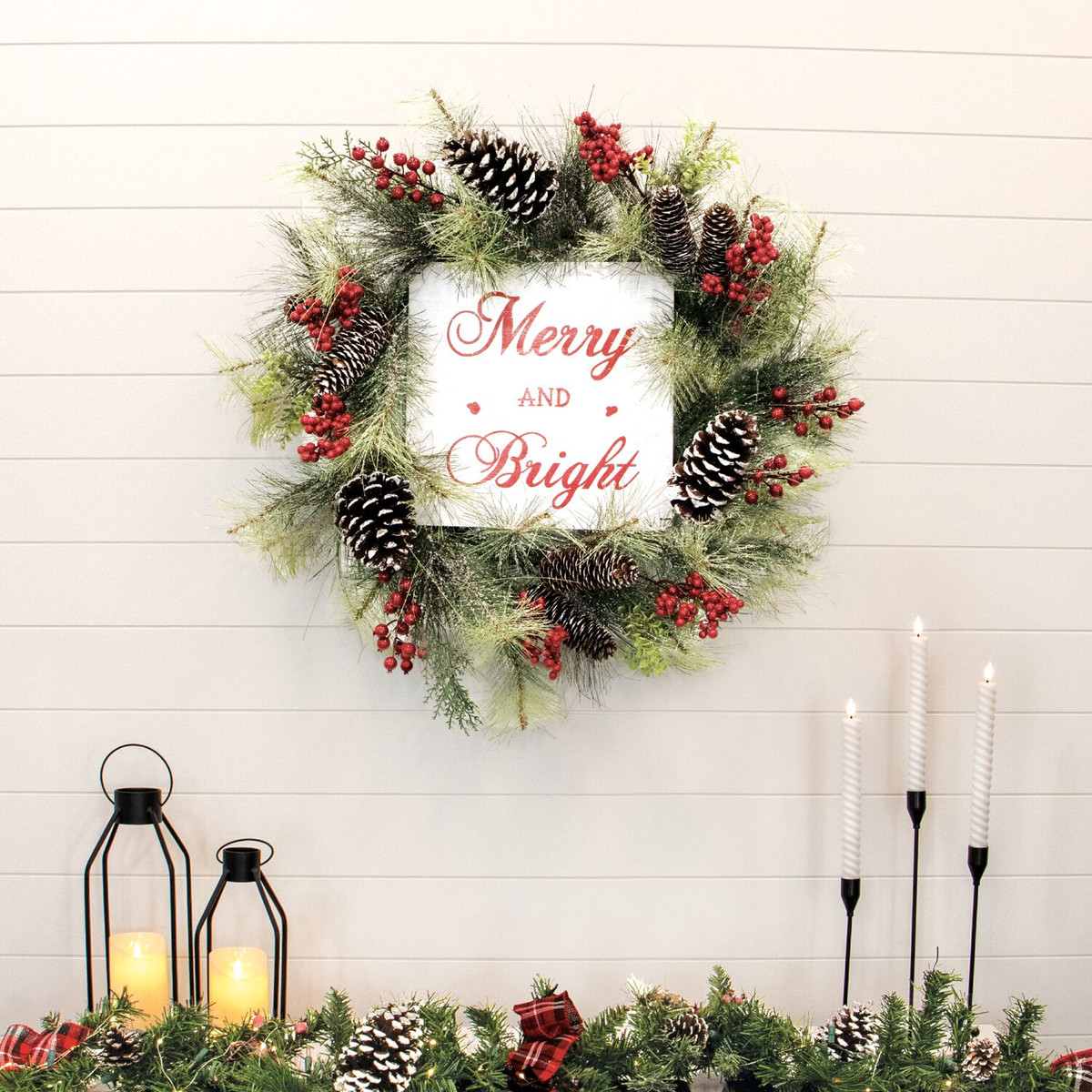 Fraser Hill Farm 26-Inch Frosted Wreath with Pinecones, Red Berries, and Merry Christmas Sign