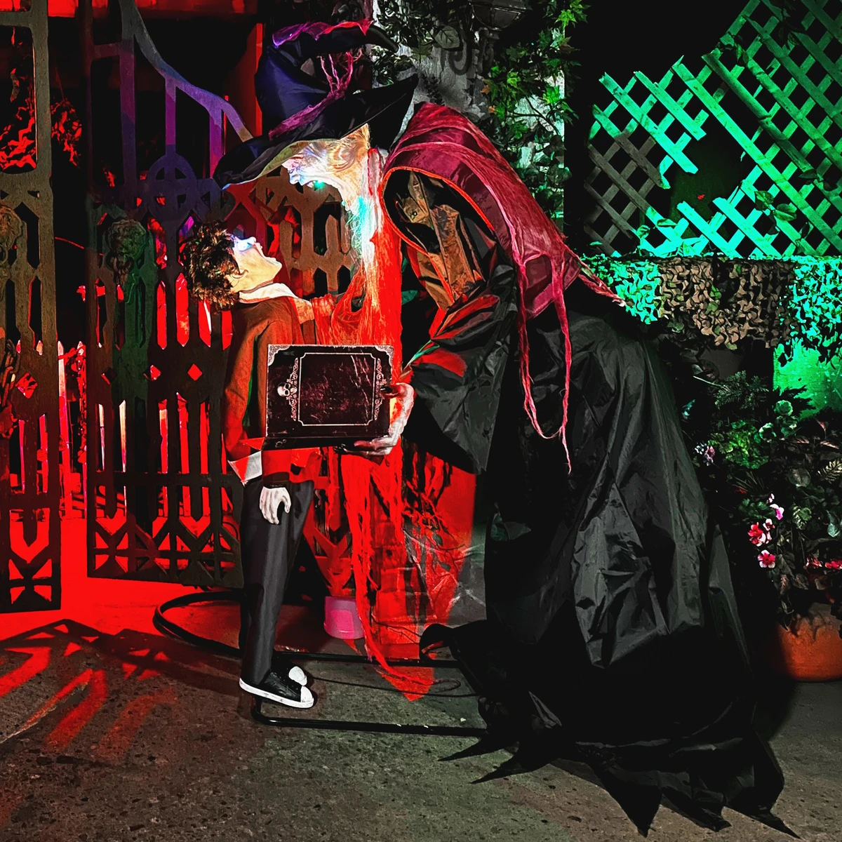 7-Ft. Motion-Sensor Soul Harvester Halloween Animatronic by Tekky