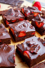 5 Valentine’s Day Dessert Ideas (And Their Perfect Wine Pairings)