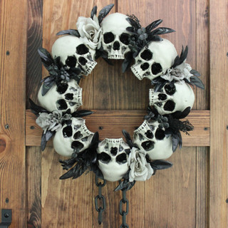 Haunted Hill Farm 15.7-In. Skulls and Chains Wreath, Halloween Door or Wall Decoration, White-Black-Gray