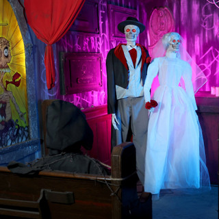 6.1-Ft. Undead Bride & Groom Animatronics