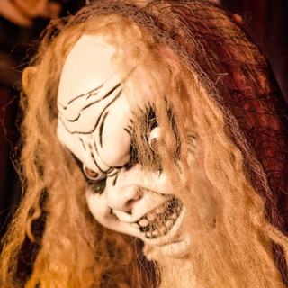 3.9-Ft. Standing Rising Head Creepy Girl Animatronic