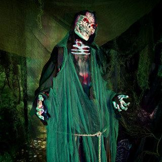 7.1-Ft. Standing Animated Reaper Animatronic