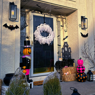 2-Ft. Lighted Black & White Ghost Wreath for Indoors & Covered Outdoors, Battery Operated (3 AA)