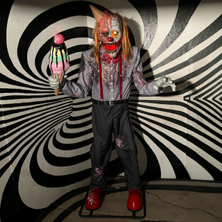 6.9-Ft. Motion-Activated I Scream Clown Halloween Animatronic by Tekky