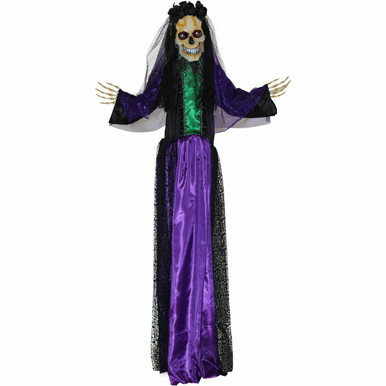 Haunted Hill Farm 5-Ft. Animatronic Voodoo Lady, Indoor/Covered Outdoor ...