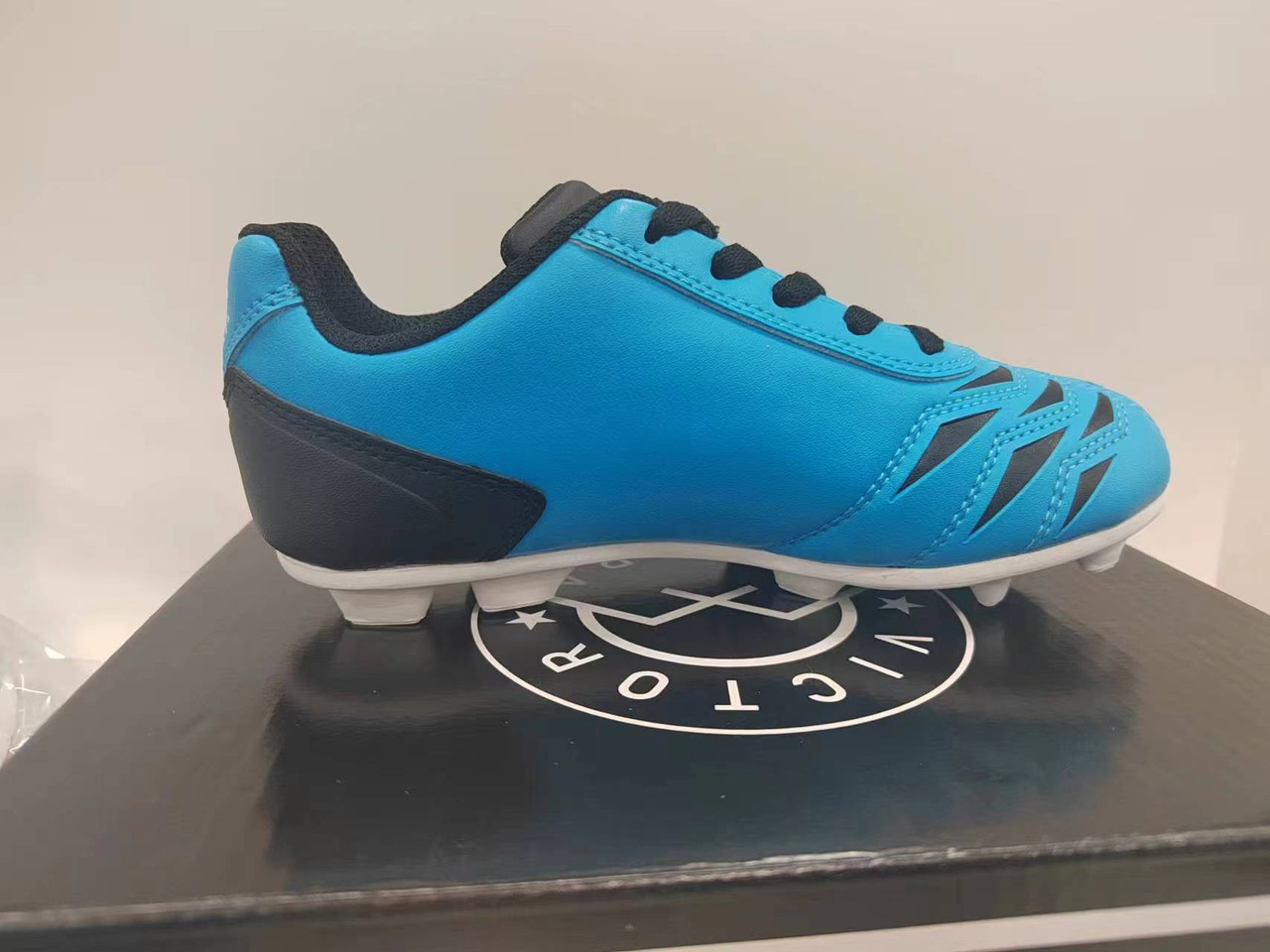 Bulk 12 Pairs size 8C  - Victor Sierra Kids Cattura MD Jr Soccer Shoes Columbia Blue