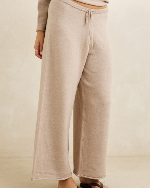 WILLA ROLLED HEM KNIT PANT