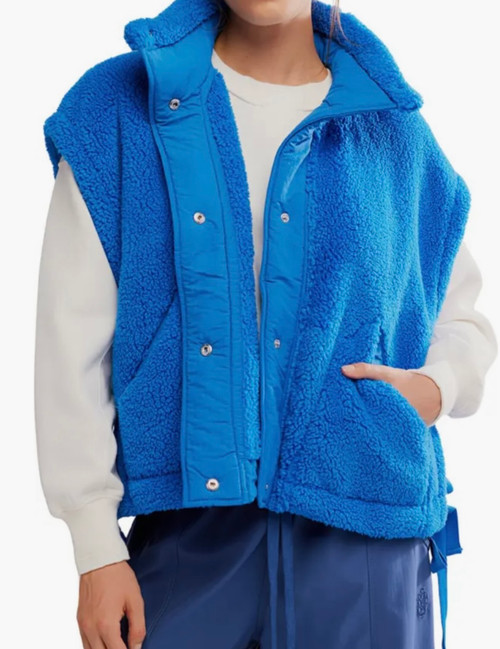 Scout it out Vest -cobalt