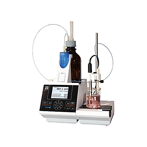 titroline 7800 autotitrator with magnetic stirrer
